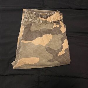 Wonder Nation Green and Tan Jogger Pants